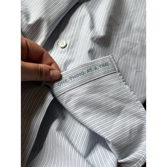 Lululemon New Venture Classic-Fit Long-Sleeve Shirt - Picture 12 of 12